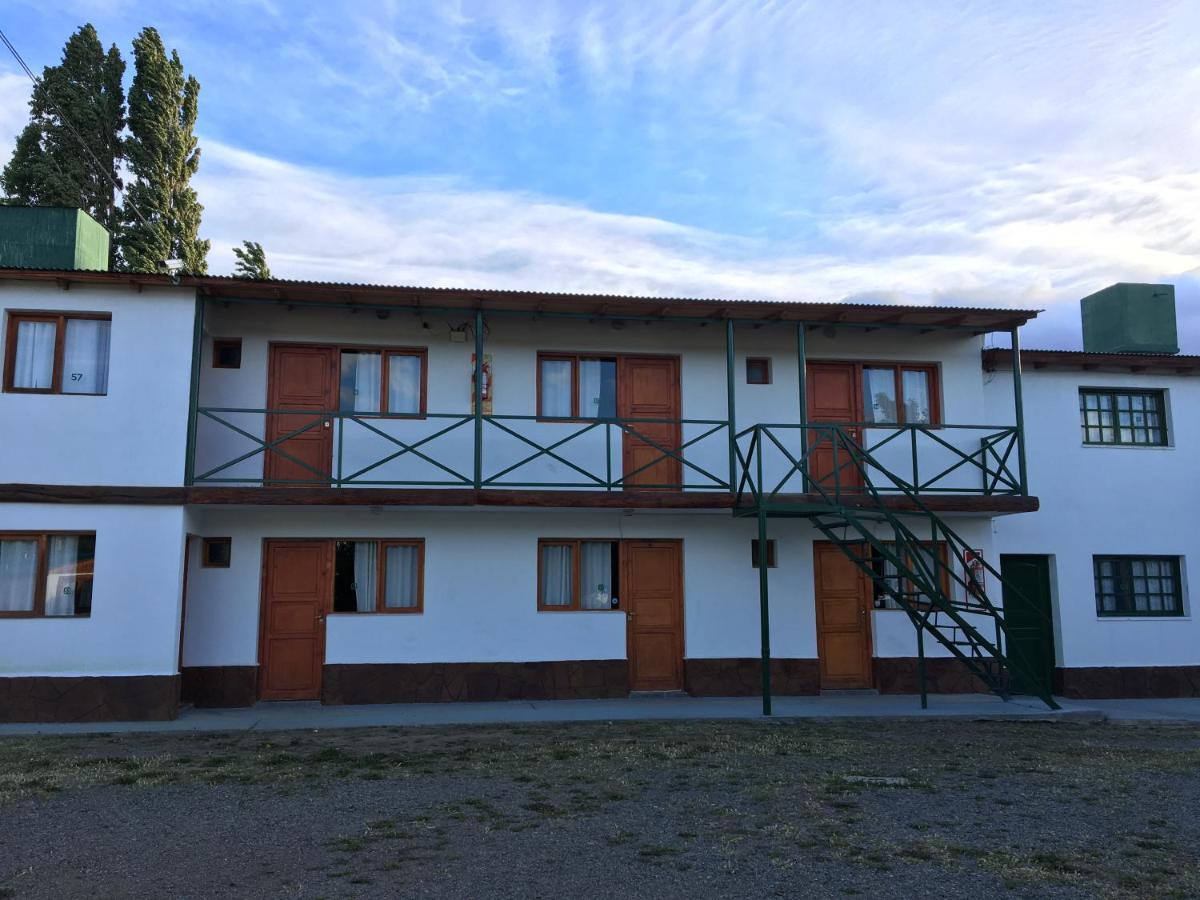 Dos Pinos Hotel 2*